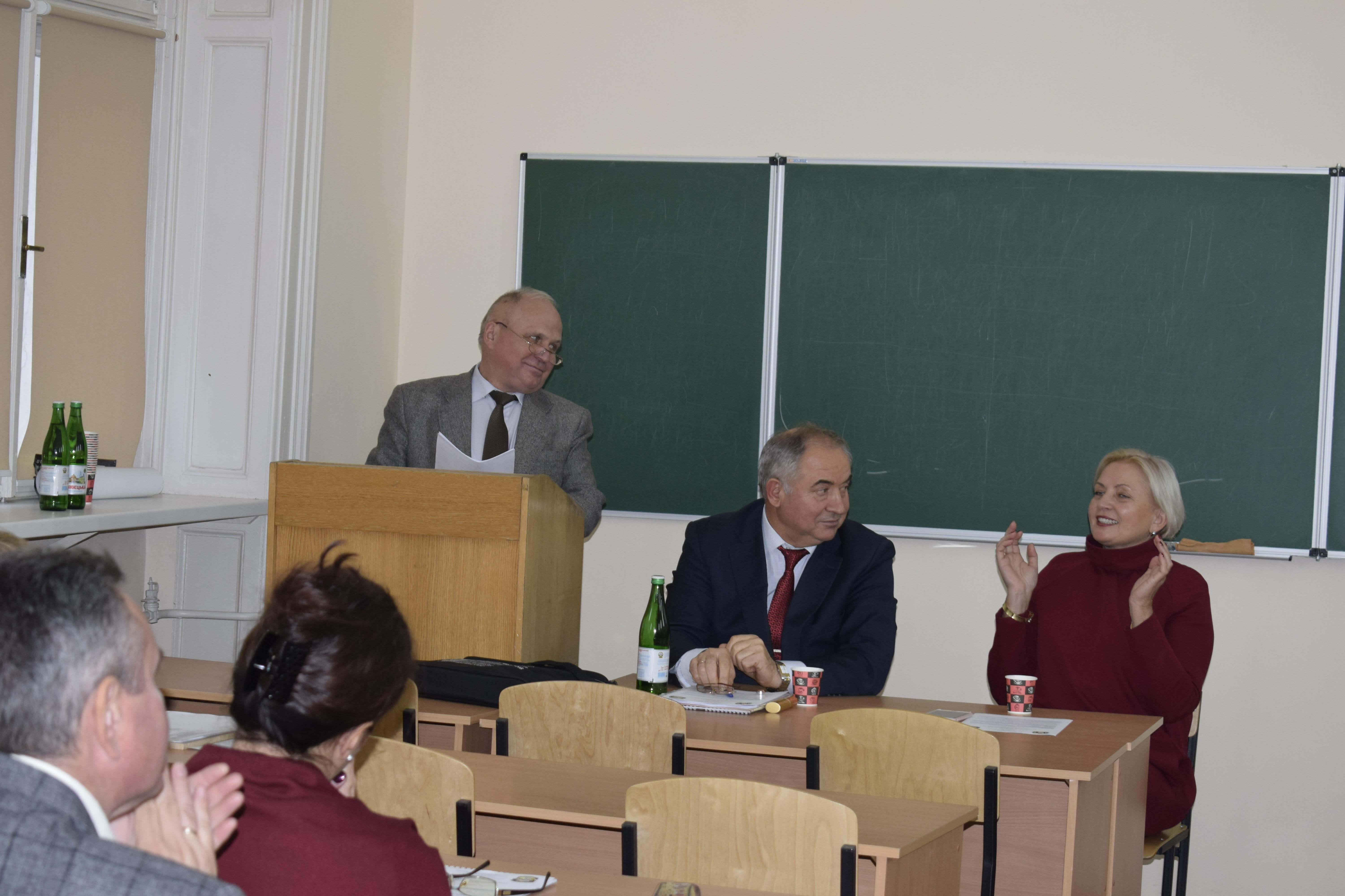 КРУГЛИЙ СТІЛ «ЕКОНОМІЧНИЙ ТА УПРАВЛІНСЬКИЙ ПОТЕНЦІАЛ СОЦІАЛІЗАЦІЇ ЕКОНОМІКИ УКРАЇНИ»