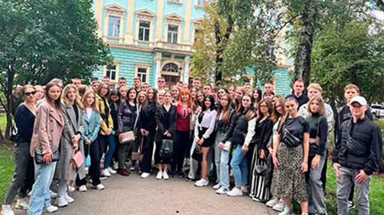 Вітаємо 55 першокурсників бакалаврату в менеджерській родині економфаку ЧНУ ім. Ю.Федьковича